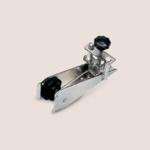 Art. 229.02 Stainless steel bow roller with anchor blocking