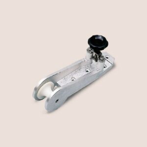 Art. 333.00 Long fairlead anchor roller in aluminium